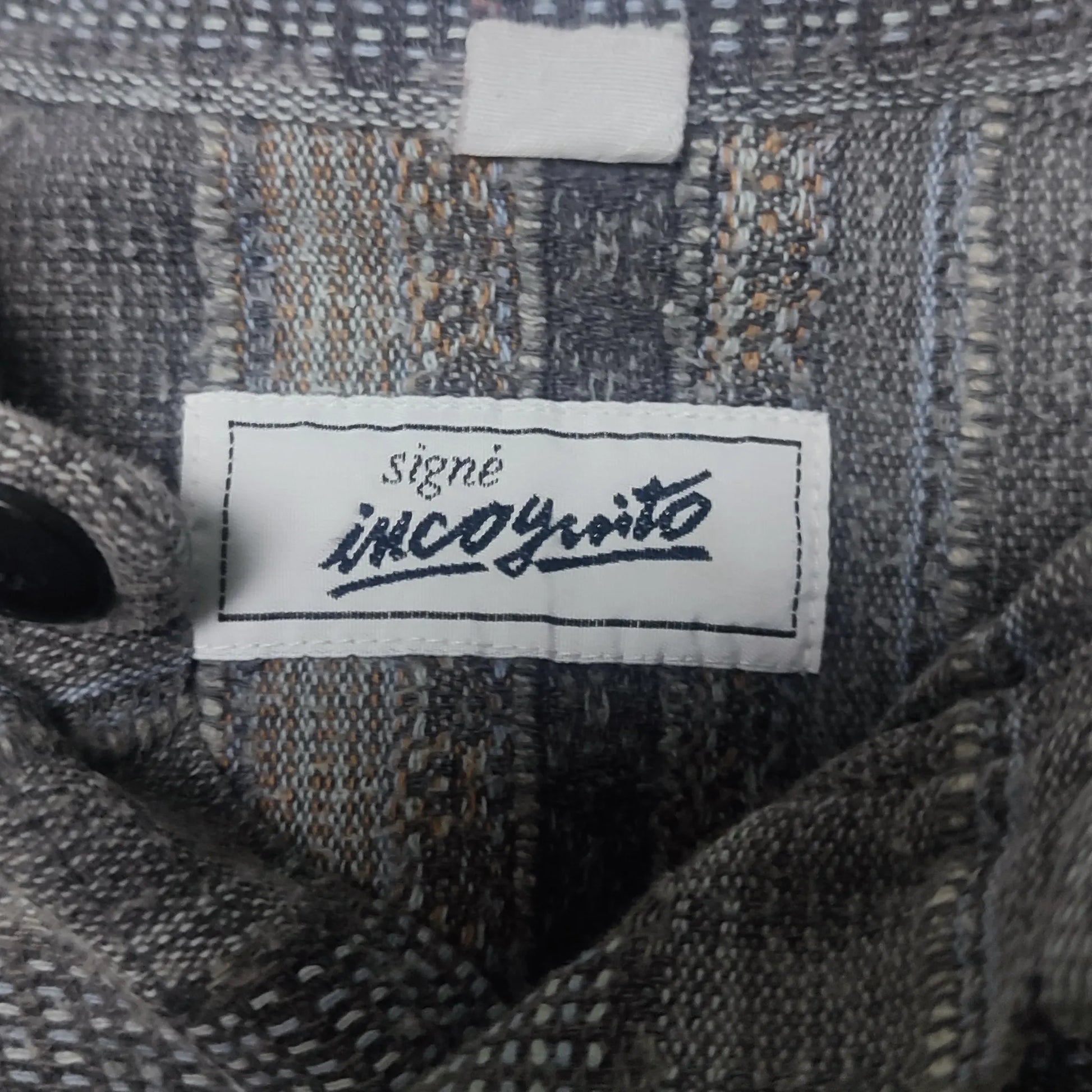 Vintage 90s Incognito Flanellhemd in Grau – Detailansicht