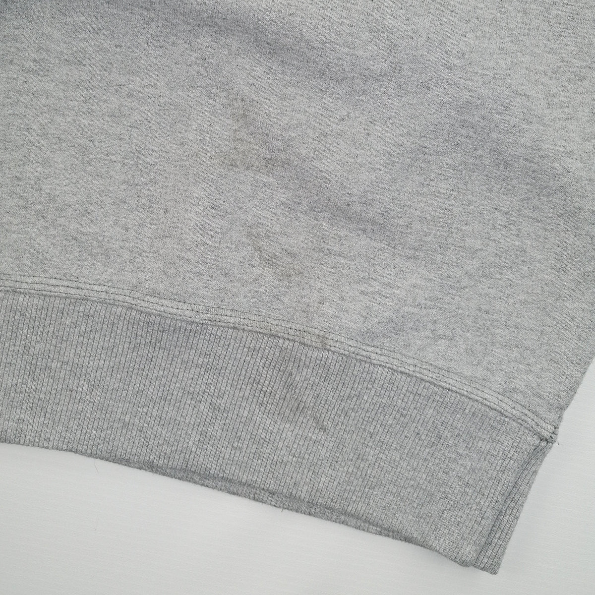 Vintage 90s Champion Spell Out Print Sweater S – Detailansicht 1