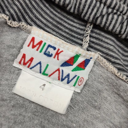 Vintage 90s Mick Malawi Hooded T-Shirt L – Detailansicht 1