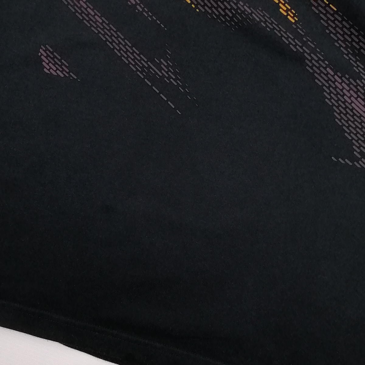 Adidas Big Logo Abstract Print T-Shirt S – Detailansicht