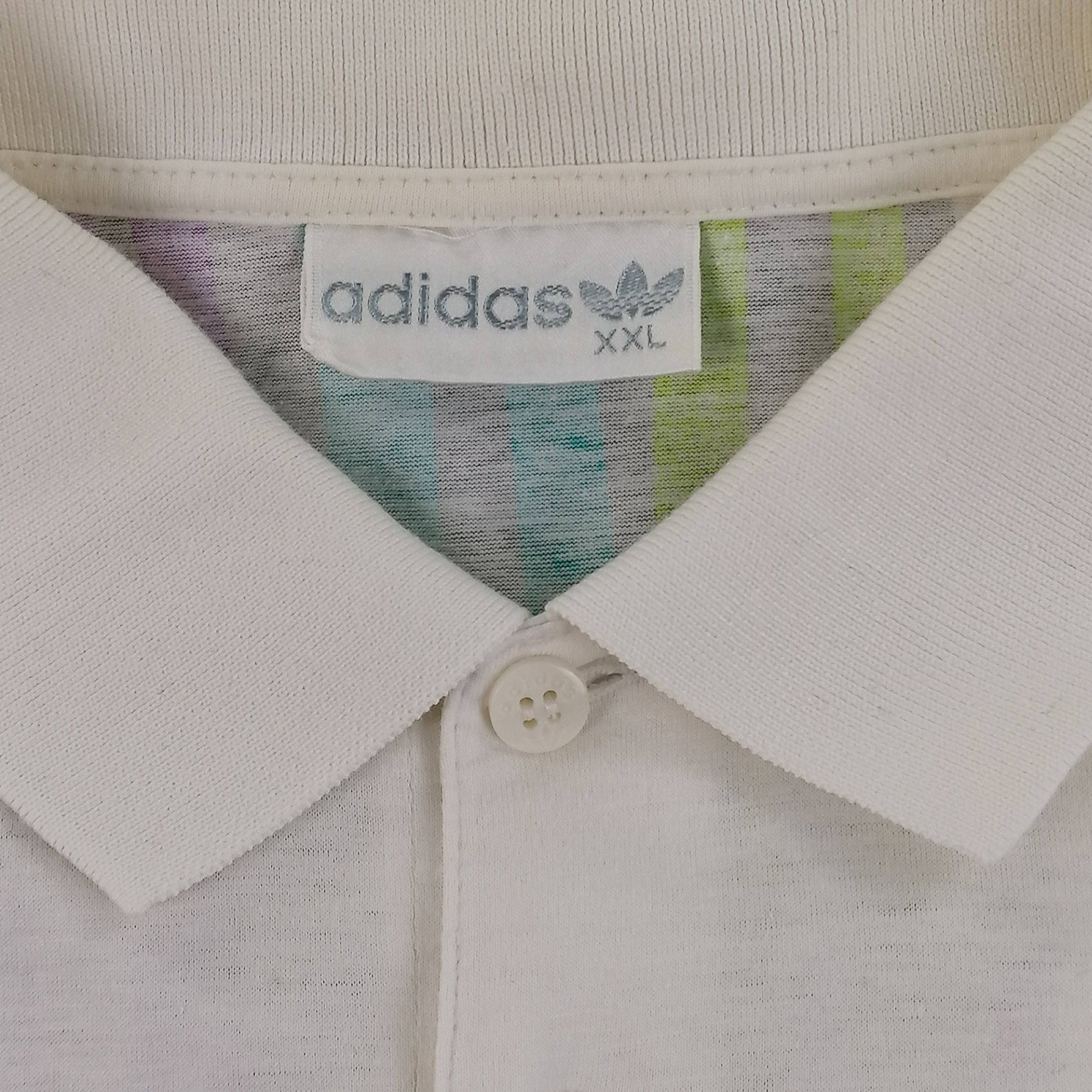Vintage Adidas T-Shirt - Alleycat Stardust