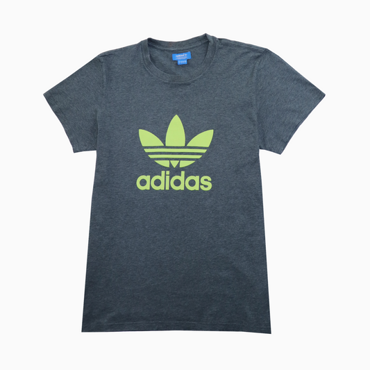 Vintage 90s Adidas green trefoil t shirt in size XL